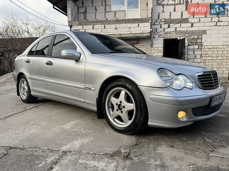 Седан Mercedes-Benz C-Class 2004 в Нетешине фото 17 Седан Mercedes-Benz C-Class 2004 в Нетешине