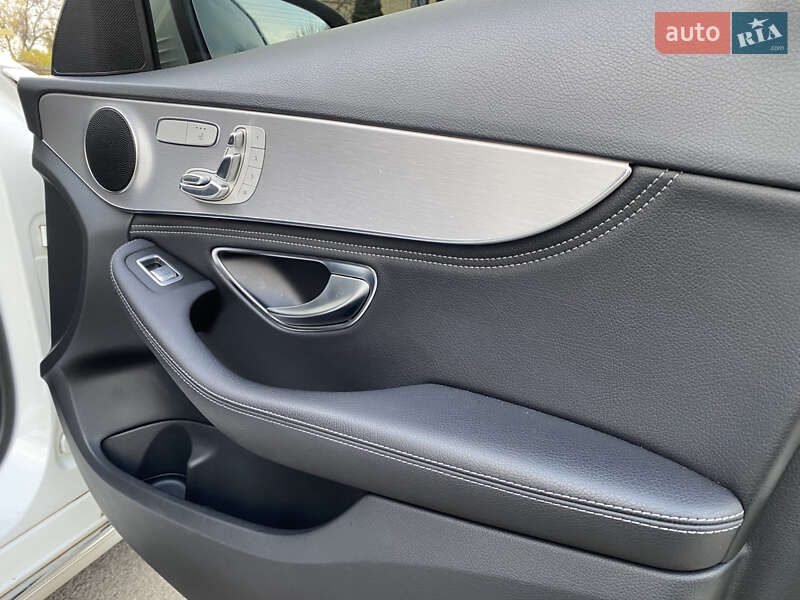 Седан Mercedes-Benz C-Class 2014 в Киеве