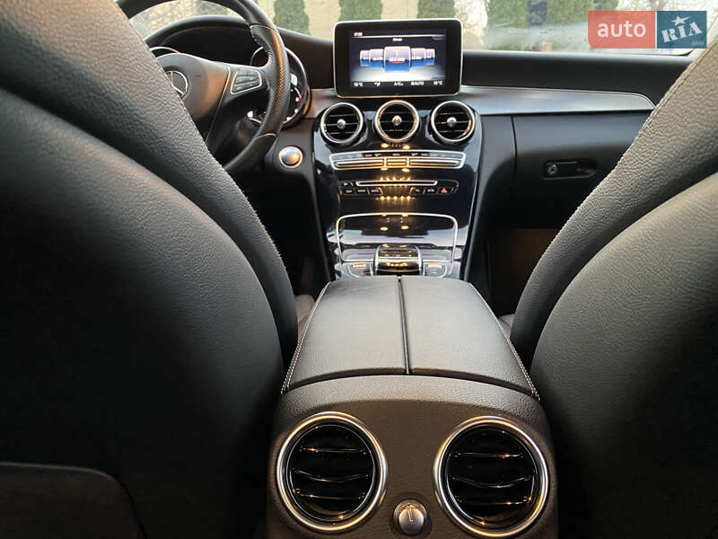 Седан Mercedes-Benz C-Class 2014 в Киеве