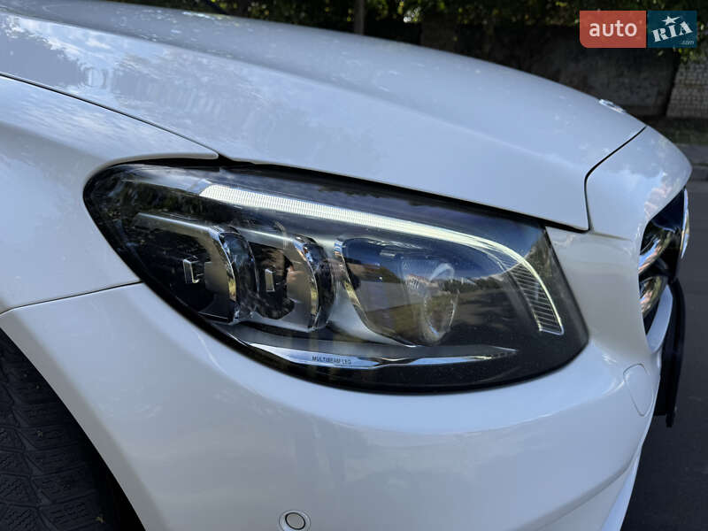 Універсал Mercedes-Benz C-Class 2019 в Одесі