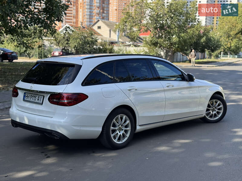 Універсал Mercedes-Benz C-Class 2019 в Одесі