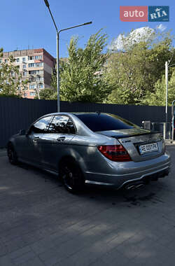 Седан Mercedes-Benz C-Class 2012 в Днепре