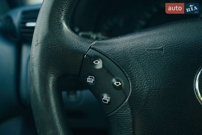 Седан Mercedes-Benz C-Class 2003 в Харкові фото 17 Седан Mercedes-Benz C-Class 2003 в Харкові