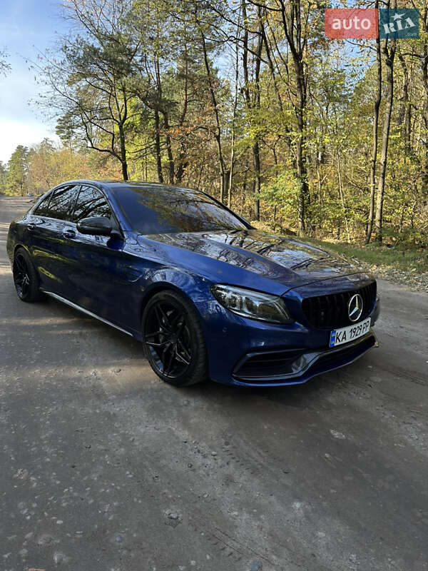 Седан Mercedes-Benz C-Class 2019 в Киеве