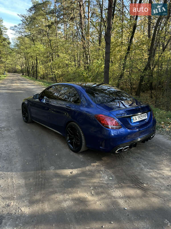 Седан Mercedes-Benz C-Class 2019 в Киеве