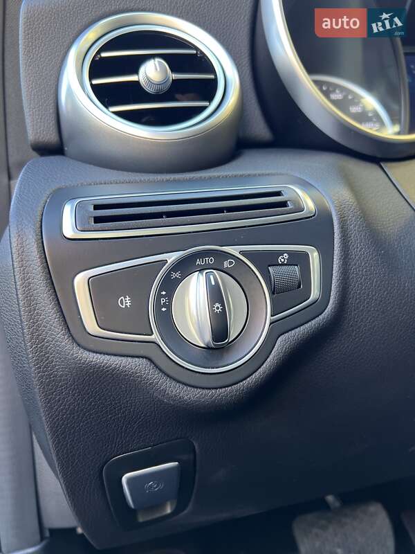 Седан Mercedes-Benz C-Class 2019 в Киеве фото 51 Седан Mercedes-Benz C-Class 2019 в Киеве