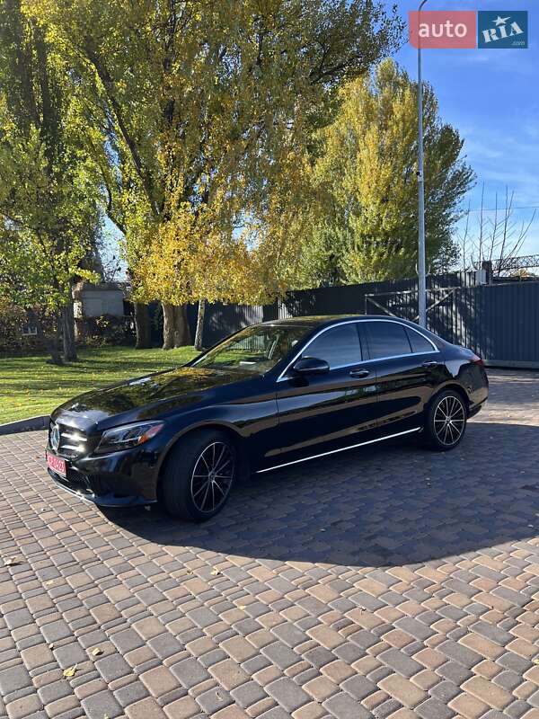 Седан Mercedes-Benz C-Class 2019 в Киеве фото 71 Седан Mercedes-Benz C-Class 2019 в Киеве