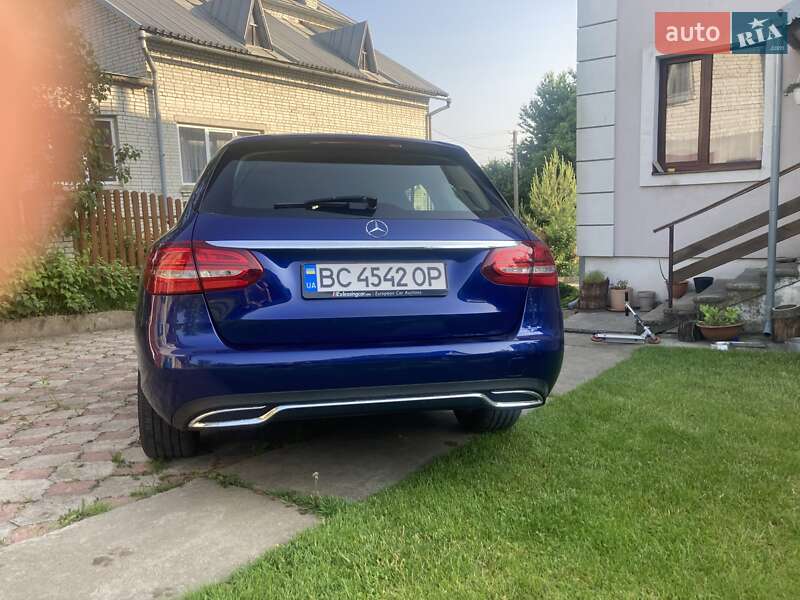 Универсал Mercedes-Benz C-Class 2017 в Николаеве фото 37 Универсал Mercedes-Benz C-Class 2017 в Николаеве