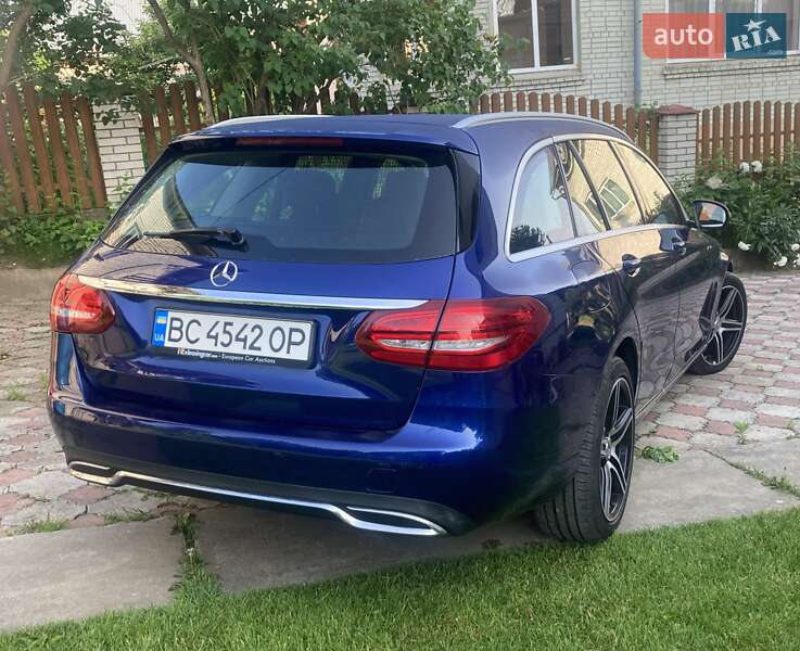 Универсал Mercedes-Benz C-Class 2017 в Николаеве фото 45 Универсал Mercedes-Benz C-Class 2017 в Николаеве