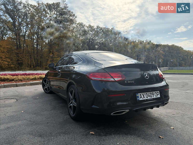 Купе Mercedes-Benz C-Class 2017 в Харькове фото 16 Купе Mercedes-Benz C-Class 2017 в Харькове