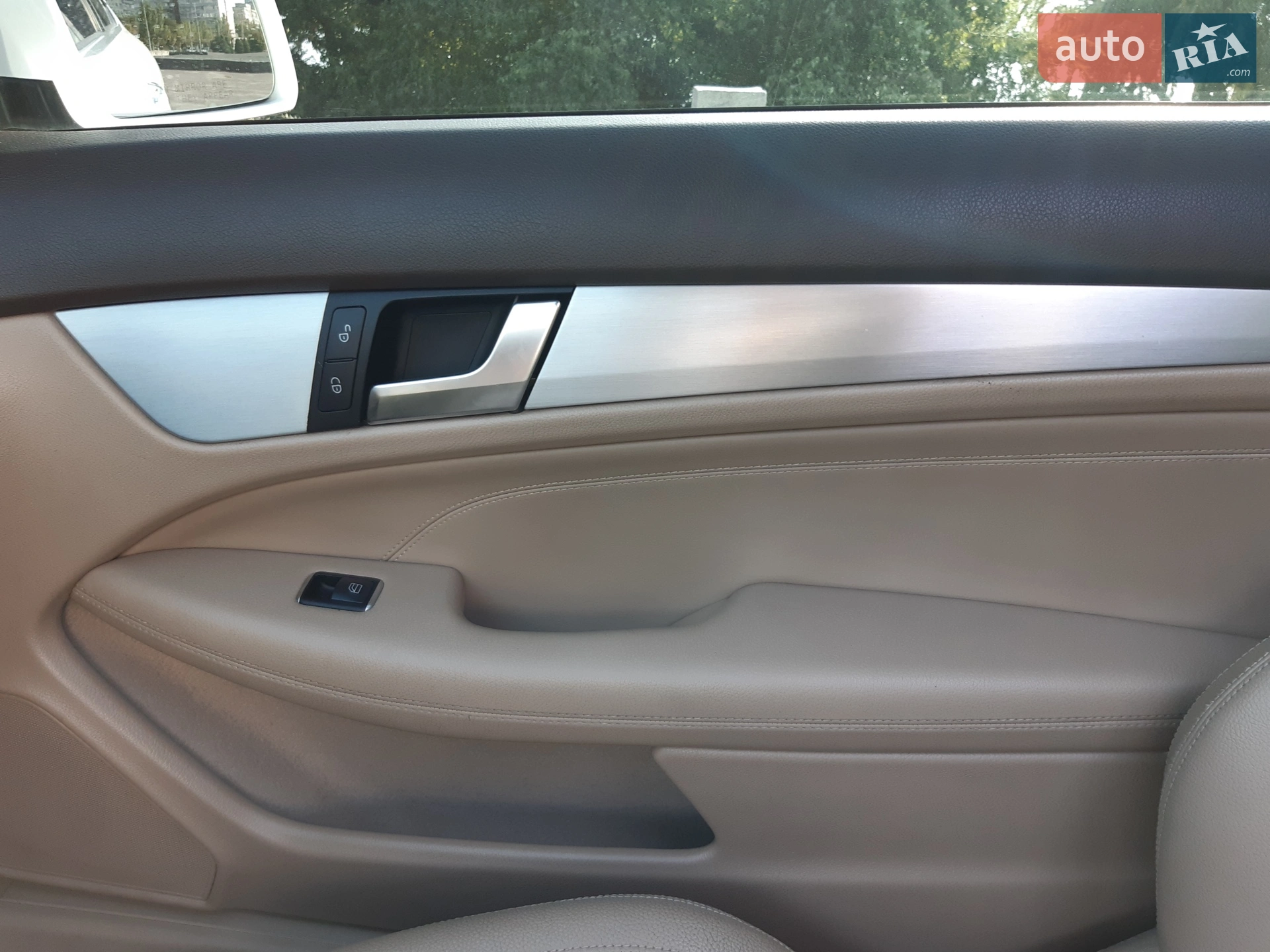 2012 Mercedes-Benz C-klasse - мініатюра 18