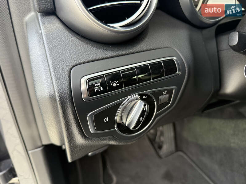 Седан Mercedes-Benz C-Class 2015 в Києві