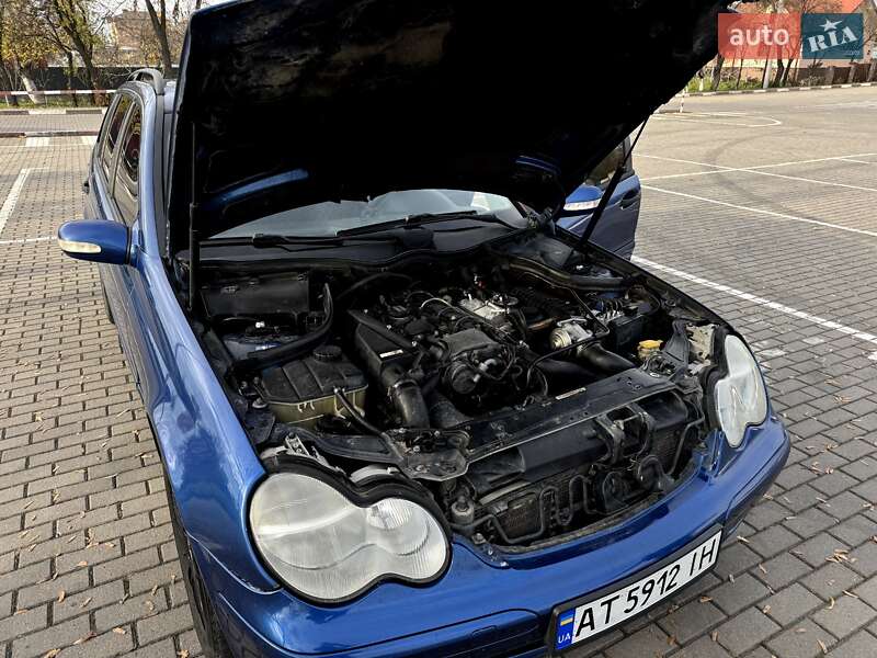 Универсал Mercedes-Benz C-Class 2003 в Коломые