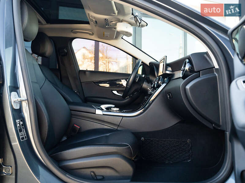 Седан Mercedes-Benz C-Class 2016 в Одессе фото 38 Седан Mercedes-Benz C-Class 2016 в Одессе