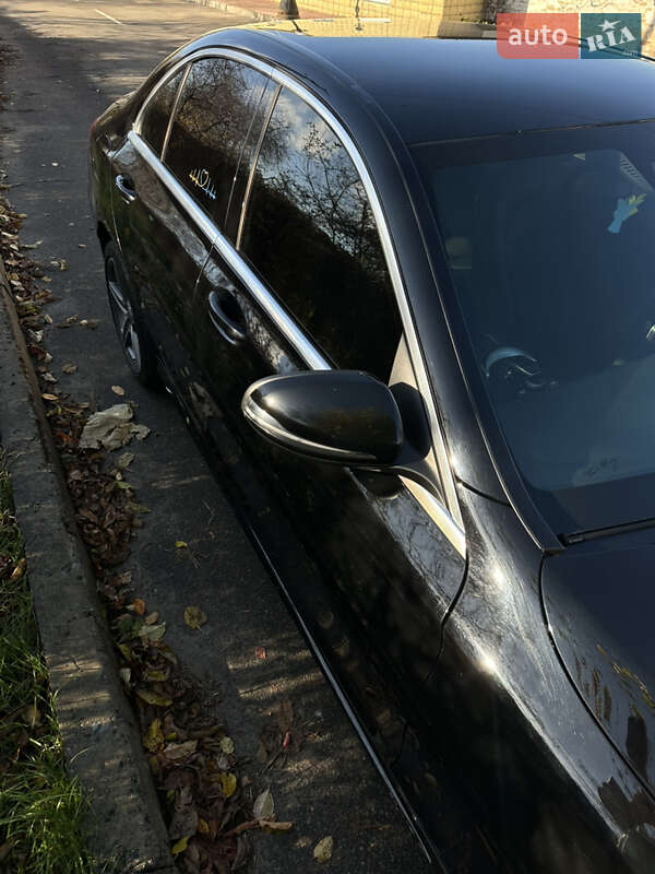 Седан Mercedes-Benz C-Class 2017 в Вишневом