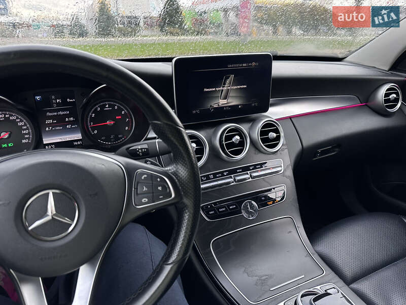 Седан Mercedes-Benz C-Class 2016 в Борисполе фото 17 Седан Mercedes-Benz C-Class 2016 в Борисполе