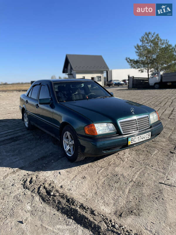 Mercedes-Benz C-Class 1996