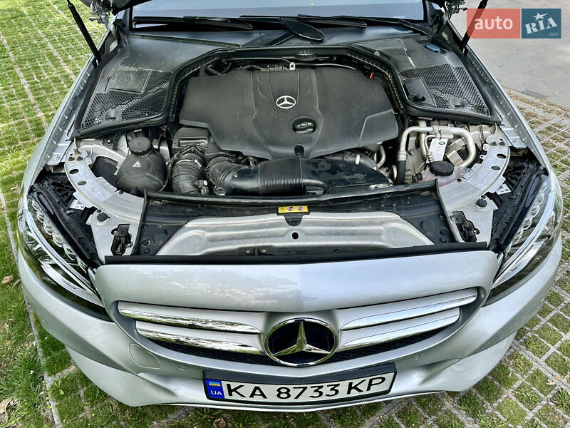 Седан Mercedes-Benz C-Class 2017 в Києві фото 12 Седан Mercedes-Benz C-Class 2017 в Києві