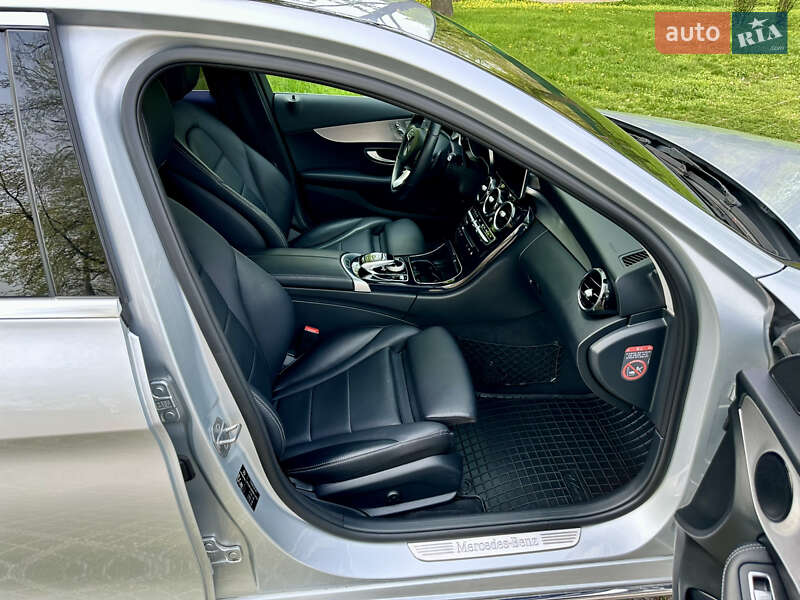 Седан Mercedes-Benz C-Class 2017 в Києві фото 16 Седан Mercedes-Benz C-Class 2017 в Києві