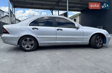 Седан Mercedes-Benz C-Class 2000 в Самборе