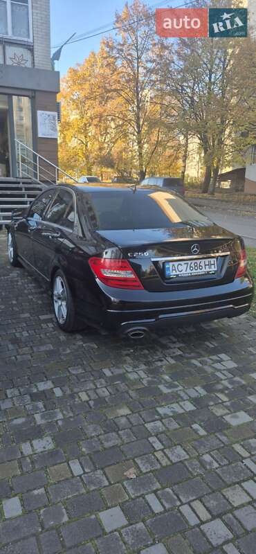 Седан Mercedes-Benz C-Class 2014 в Луцке фото 9 Седан Mercedes-Benz C-Class 2014 в Луцке
