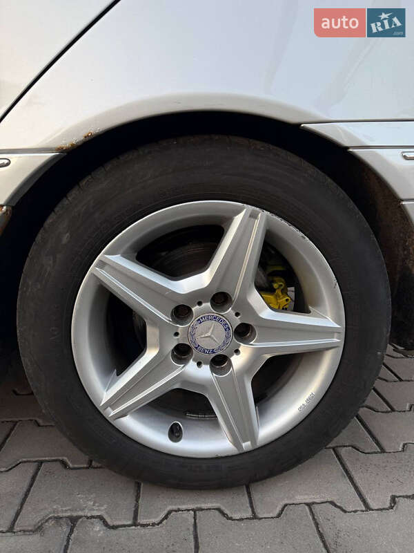 Седан Mercedes-Benz C-Class 2005 в Луцке фото 13 Седан Mercedes-Benz C-Class 2005 в Луцке