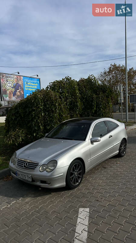 Mercedes-Benz C-Class 2004 Mercedes-Benz C-Class 2004