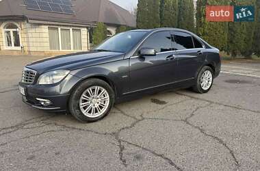Седан Mercedes-Benz C-Class 2009 в Сокирнице