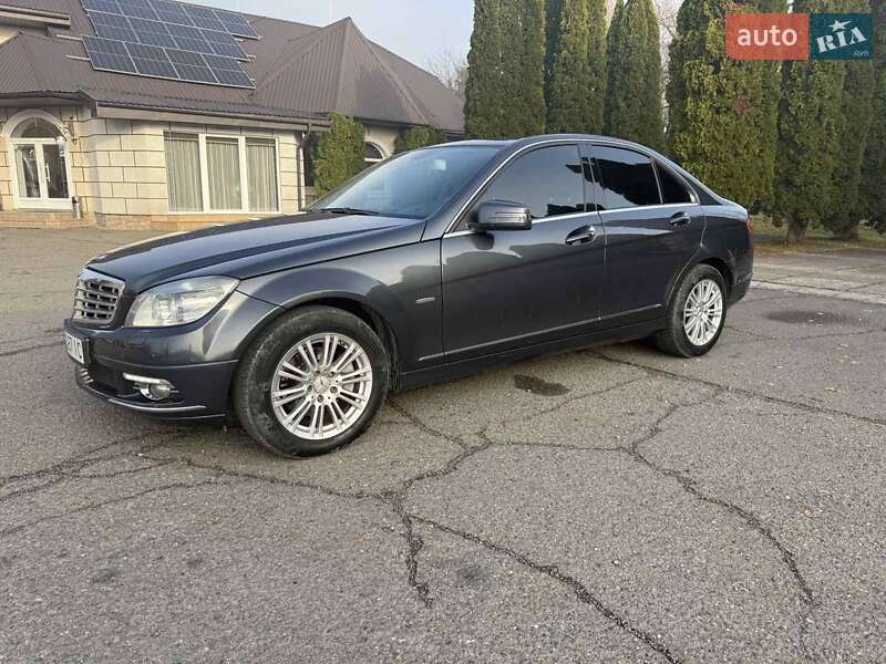 Mercedes-Benz C-Class 2009 Mercedes-Benz C-Class 2009