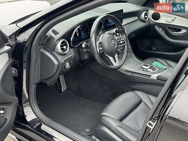 Седан Mercedes-Benz C-Class 2020 в Києві фото 15 Седан Mercedes-Benz C-Class 2020 в Києві