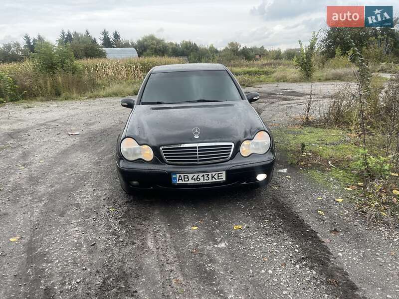 Mercedes-Benz C-Class 2002