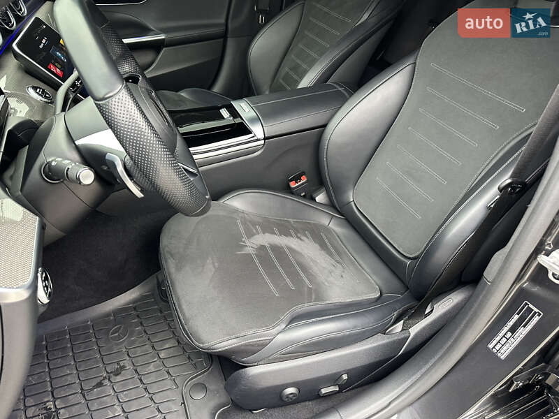 Седан Mercedes-Benz C-Class 2021 в Киеве