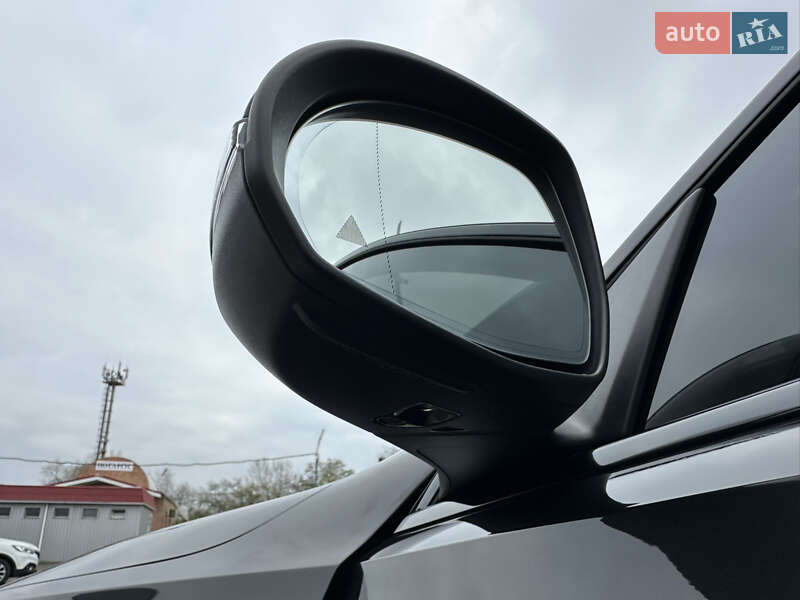 Седан Mercedes-Benz C-Class 2021 в Киеве