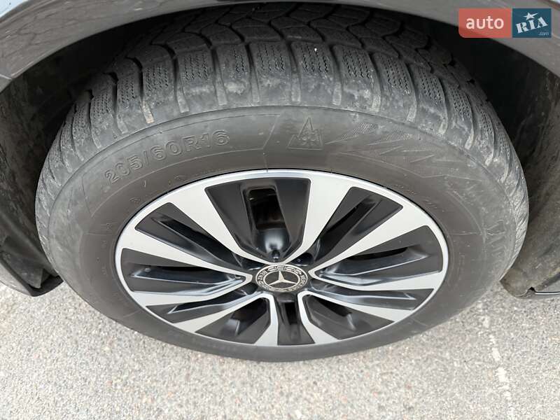 Универсал Mercedes-Benz C-Class 2014 в Александрие