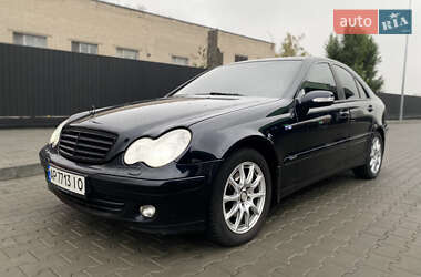 Седан Mercedes-Benz C-Class 2007 в Днепре
