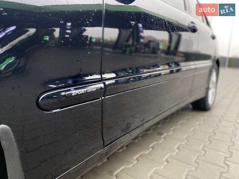 Седан Mercedes-Benz C-Class 2007 в Дніпрі