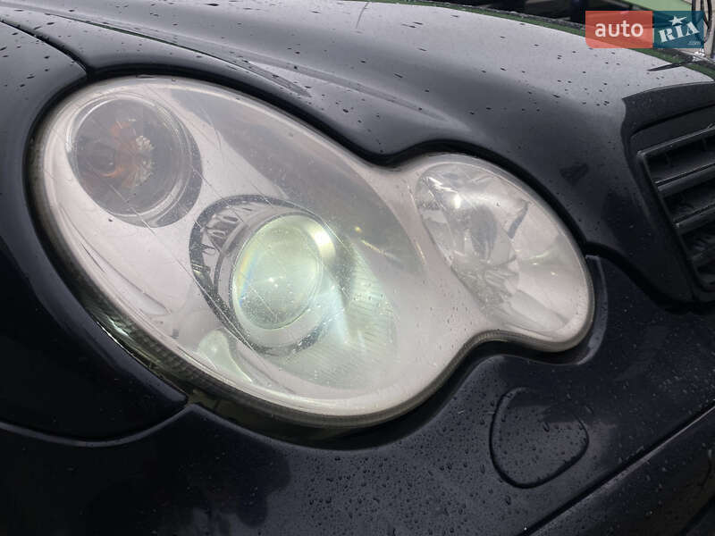 Седан Mercedes-Benz C-Class 2007 в Дніпрі