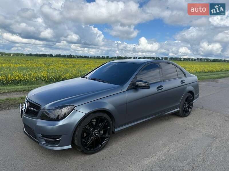 Седан Mercedes-Benz C-Class 2012 в Голованевске