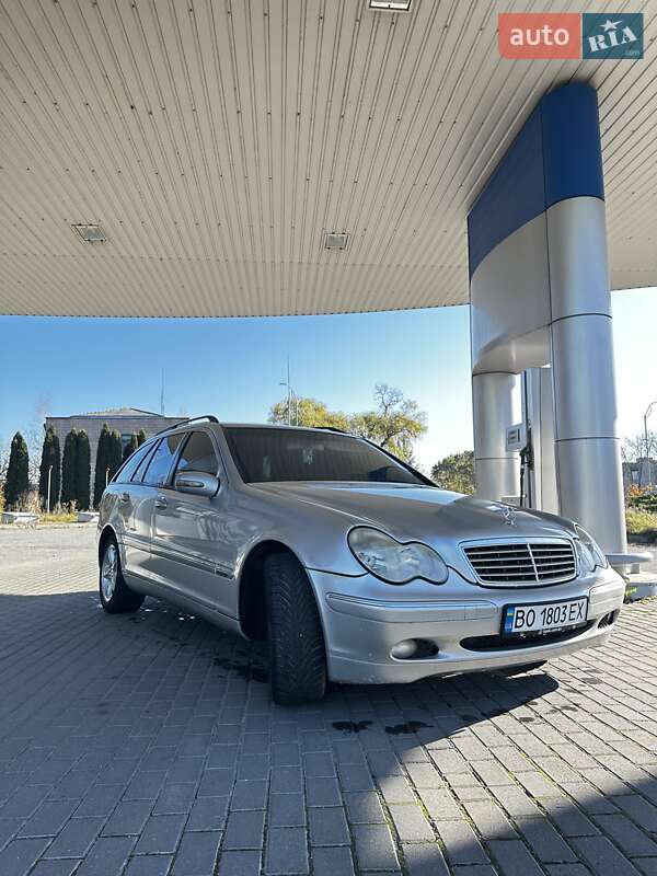 Універсал Mercedes-Benz C-Class 2002 в Заліщиках фото 2 Універсал Mercedes-Benz C-Class 2002 в Заліщиках