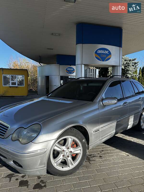 Універсал Mercedes-Benz C-Class 2002 в Заліщиках фото 10 Універсал Mercedes-Benz C-Class 2002 в Заліщиках