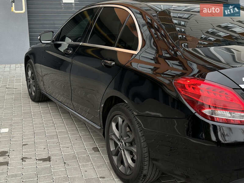 Седан Mercedes-Benz C-Class 2014 в Вінниці