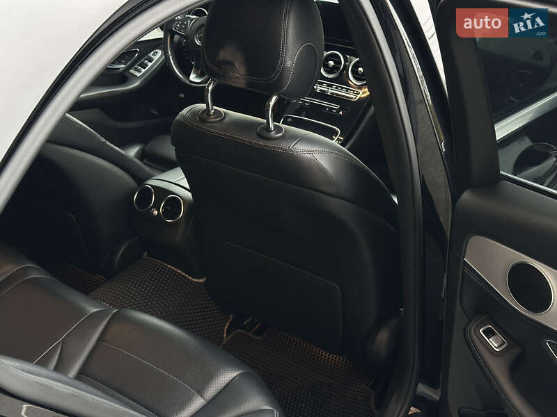 Седан Mercedes-Benz C-Class 2014 в Вінниці