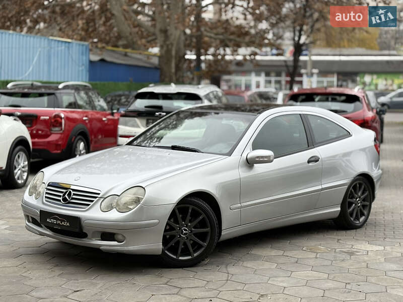 Купе Mercedes-Benz C-Class 2004 в Одесі фото 10 Купе Mercedes-Benz C-Class 2004 в Одесі