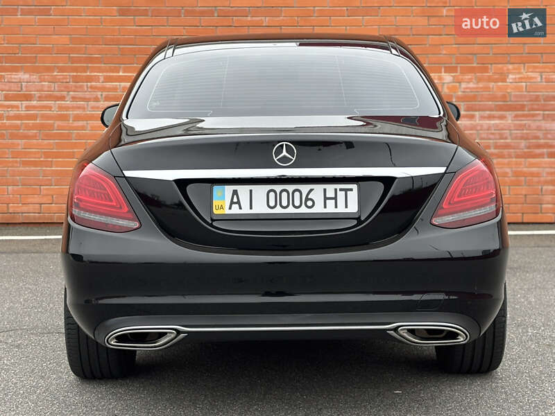 Седан Mercedes-Benz C-Class 2018 в Киеве
