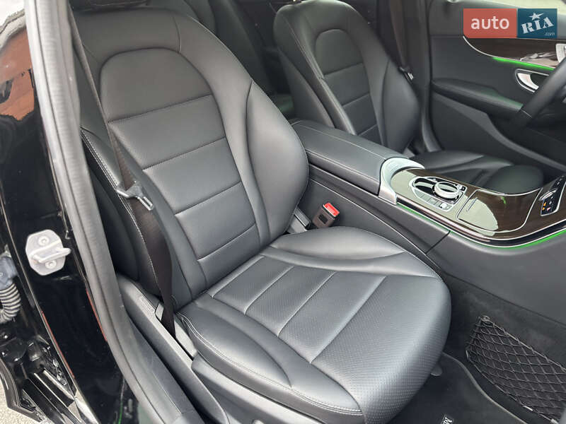 Седан Mercedes-Benz C-Class 2018 в Киеве