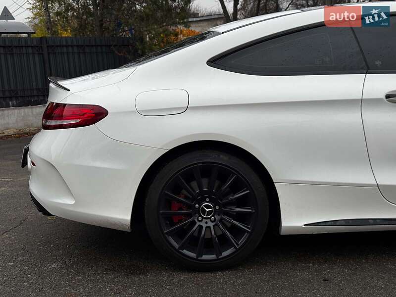 Купе Mercedes-Benz C-Class 2016 в Києві