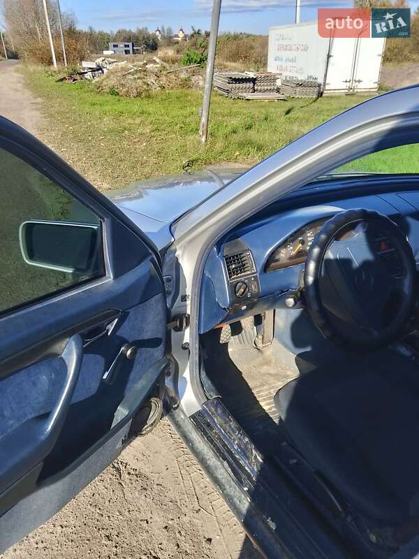 Седан Mercedes-Benz C-Class 1995 в Яворові фото 7 Седан Mercedes-Benz C-Class 1995 в Яворові