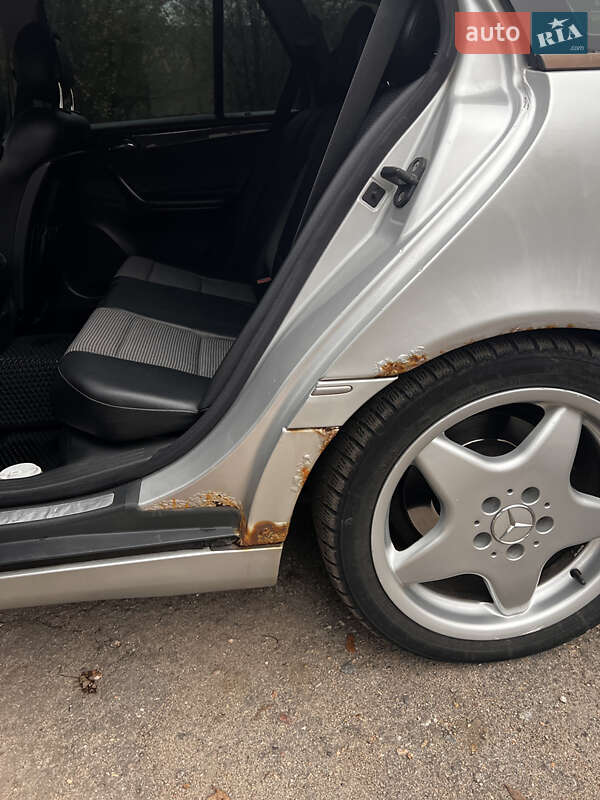 Універсал Mercedes-Benz C-Class 2002 в Дніпрі фото 12 Універсал Mercedes-Benz C-Class 2002 в Дніпрі