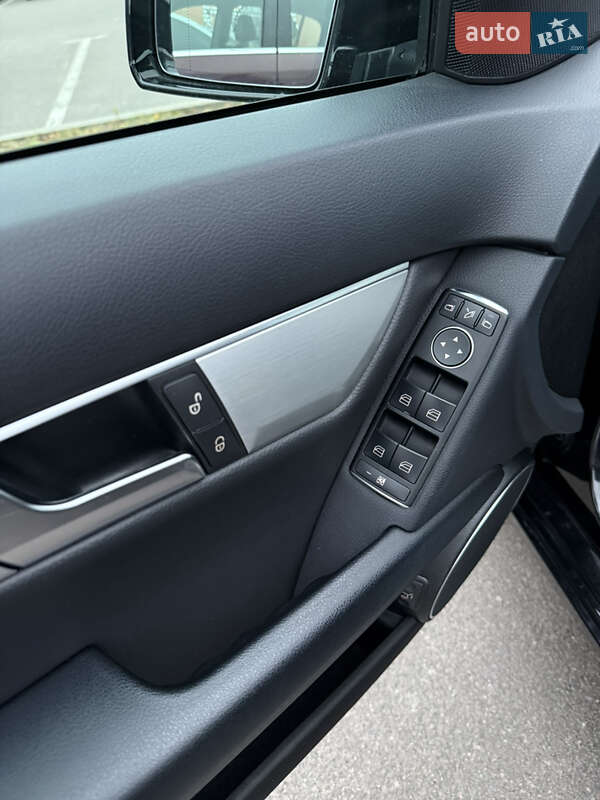 Універсал Mercedes-Benz C-Class 2013 в Рівному фото 9 Універсал Mercedes-Benz C-Class 2013 в Рівному