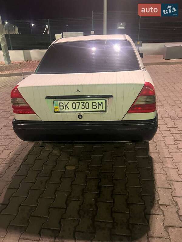 Седан Mercedes-Benz C-Class 1996 в Луцьку